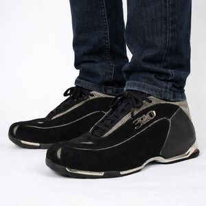 VTG 310 Motoring Robertson Sneaker Men's Size 10 Black Suede Chrome Trim Lace Up